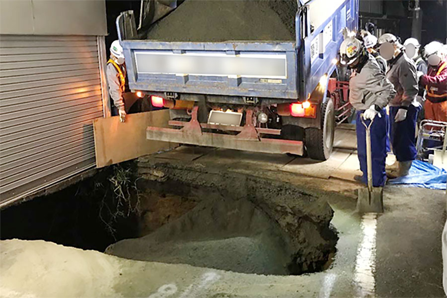 陥没箇所は応急処置として埋め戻された（第22回東京外環トンネル施工等検討委員会資料より）。