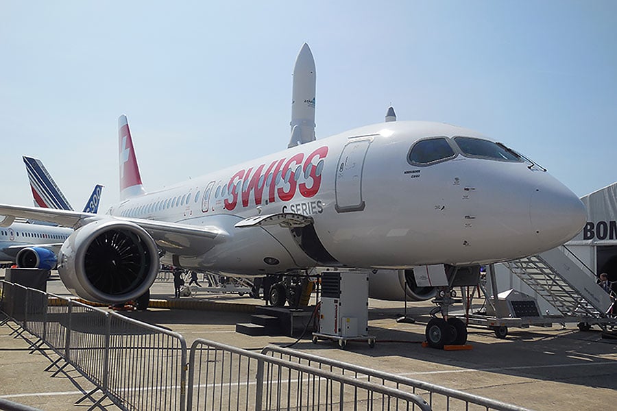 ボンバルディアの経営状況悪化の原因となったCシリーズ(CS100)。現在はエアバスがA220として販売しており、堅調なセールスを続けている(竹内 修撮影)。