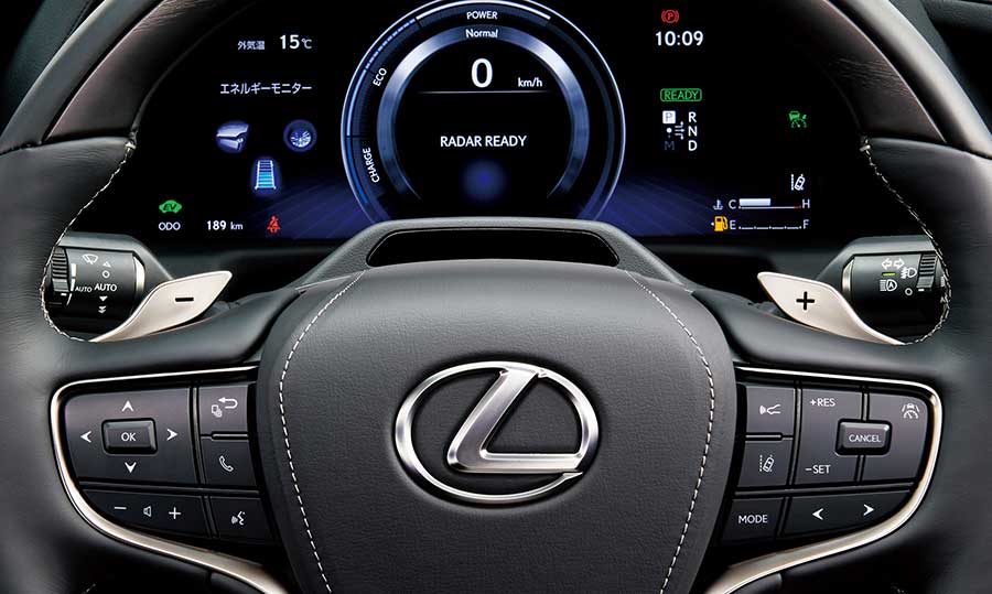 新型「LS500h」（画像：トヨタ）。