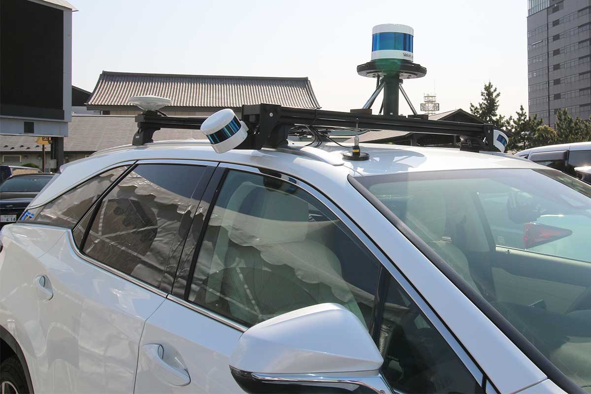 レベル4相当自動運転システムを搭載した金沢大学の車両（Merkmal編集部撮影）。