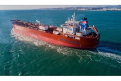 海上で進む「環境配慮」 メタノール燃料のケミカルタンカーが竣工、日本郵船グループ
