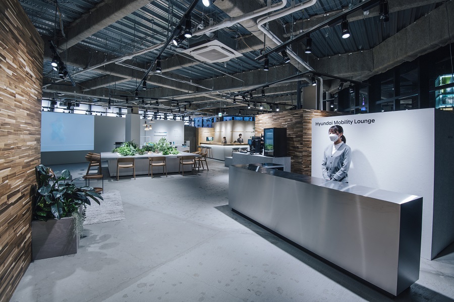 原宿にオープンした韓国ヒョンデのショールーム（画像：Hyundai Mobility Japan）