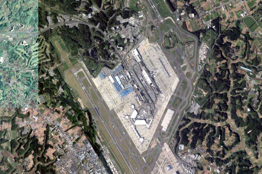 現在の成田空港の航空写真（画像：国土地理院）