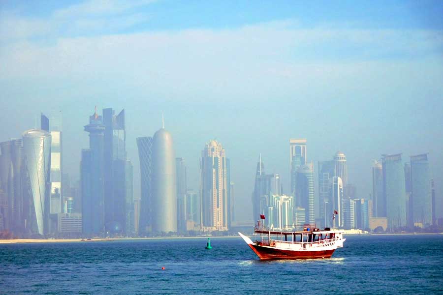 カタールの風景（画像：写真AC）