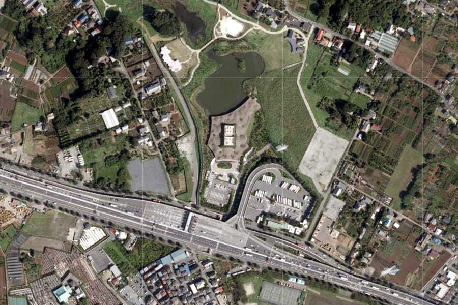 現在の川口ハイウェイオアシス周辺の航空写真（画像：国土地理院）