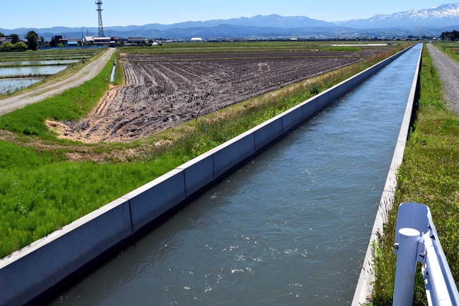 日本国内の農業用水（画像：写真AC）