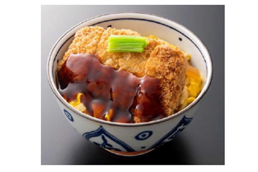 3月からANA国際線機内食メニューとして提供開始された「Deatsカツ」。こんにゃくと食糧残渣であるおからを原材料とした次世代プラントベースフード（画像：ディーツフードプランニング）