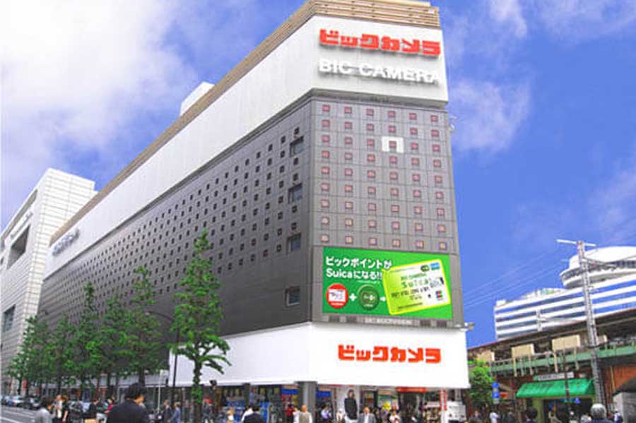 ビックカメラ有楽町店（画像：WHILL）
