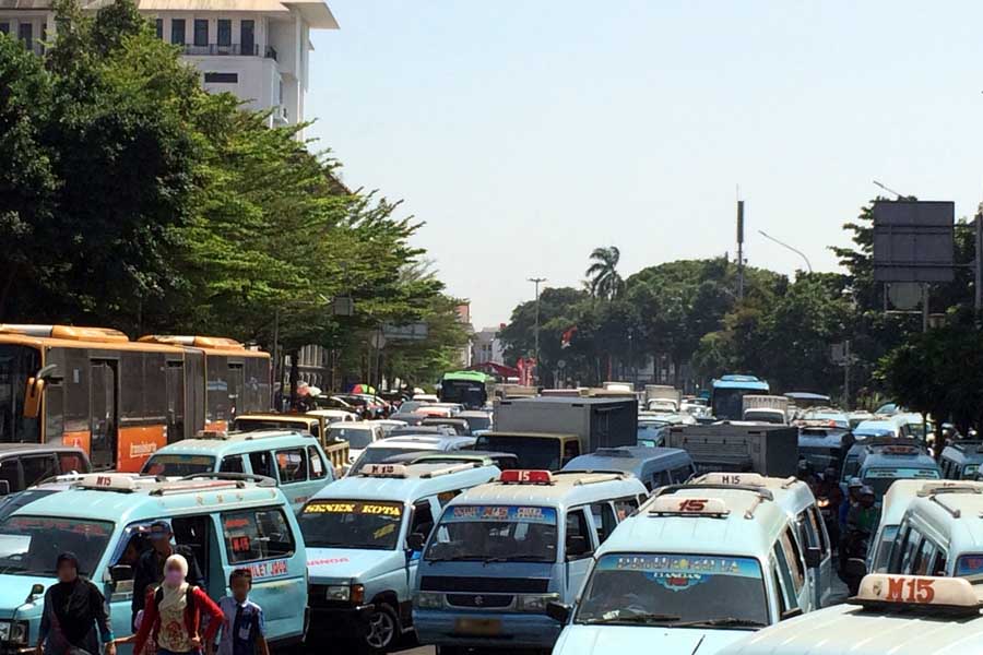 ジャカルタの交通渋滞（画像：写真AC）