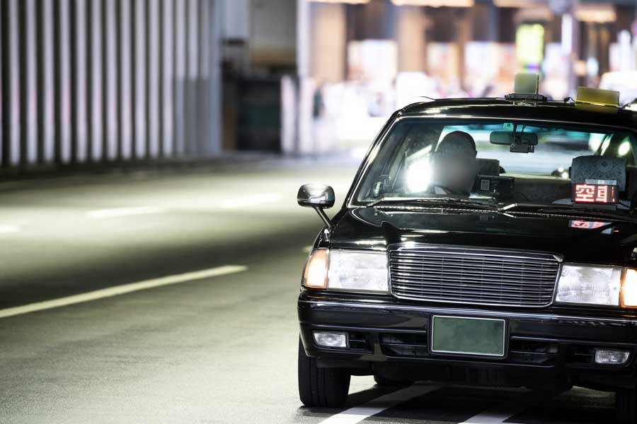 タクシー（画像：写真AC）