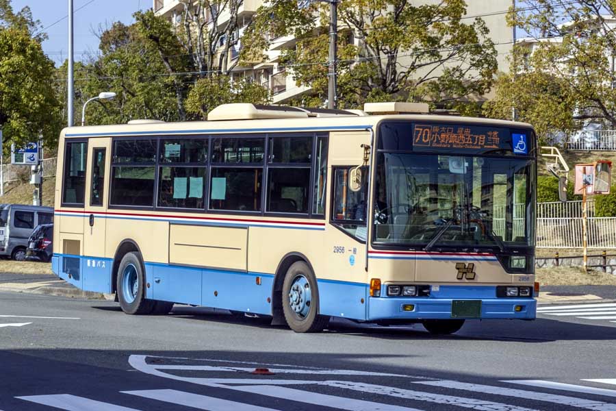 阪急バス（画像：写真AC）