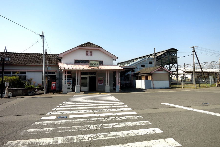 JR東北本線の黒田原駅（画像：写真AC）