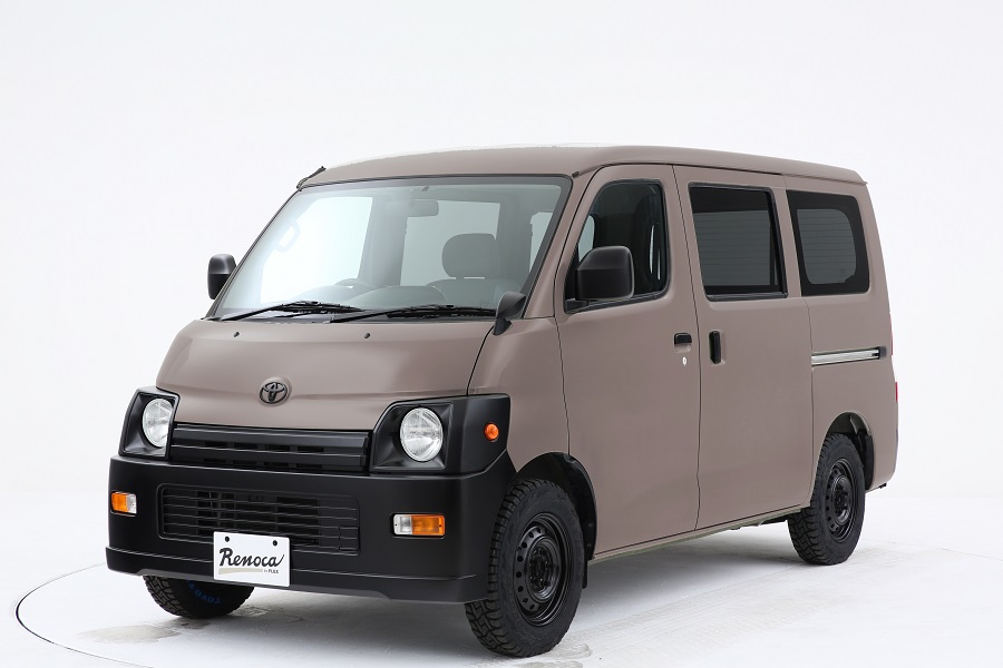 2022年7月4日に発売開始となる新型モデル「MOL（モル）」（画像：フレックス）
