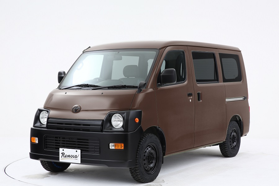 2022年7月4日に発売開始となる新型モデル「MOL（モル）」（画像：フレックス）