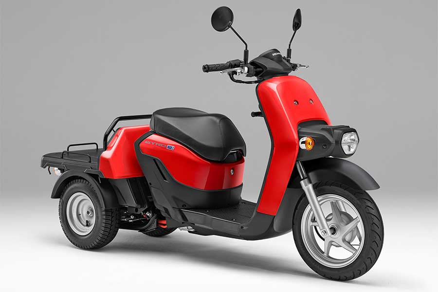 Hondaのビジネス用電動三輪スクーター「ジャイロ e:」（画像：Honda）。