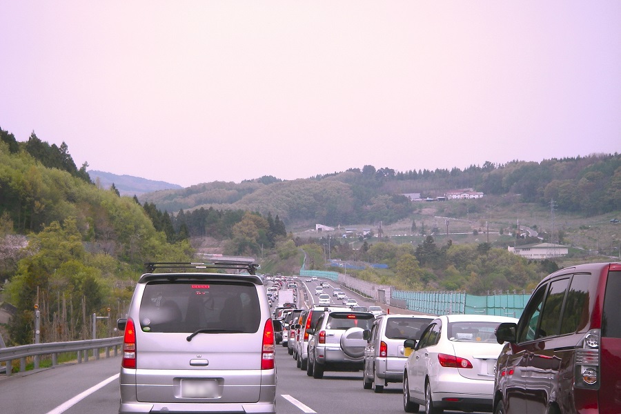 交通渋滞のイメージ（画像：写真AC）