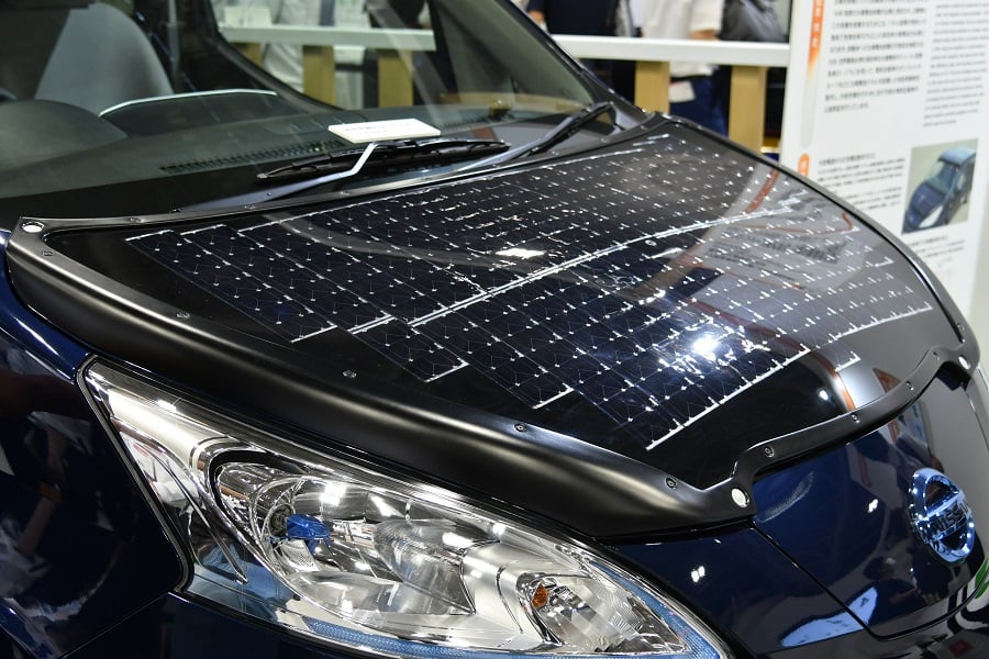 太陽光発電だけで「年間7000km」も走行？ 日産車のソーラーパネルEV、実現性を担当者に直取材してみた Merkmal（メルクマール