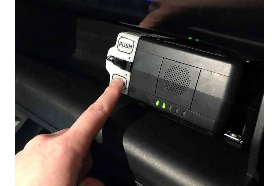 車両に搭載されるハードウエア（画像：ヨコオ）