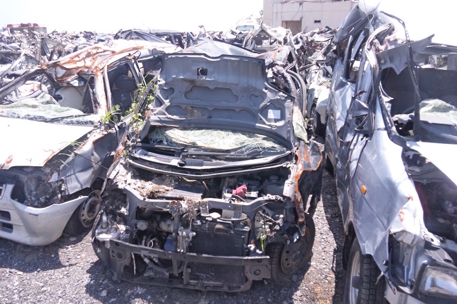 被災した自家用車のイメージ（画像：写真AC）