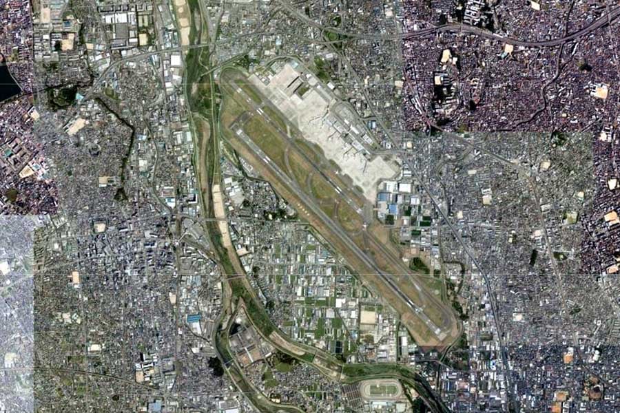 現在の伊丹空港の周辺の航空写真（画像：国土地理院）