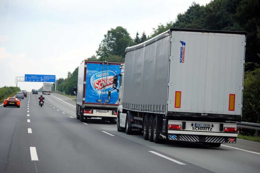 ドイツの物流トラック（画像：pixabay）