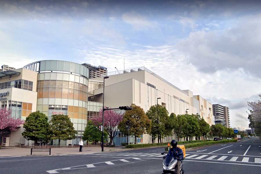 千葉県柏市柏の葉の都市軸道路（画像：(C)Google）