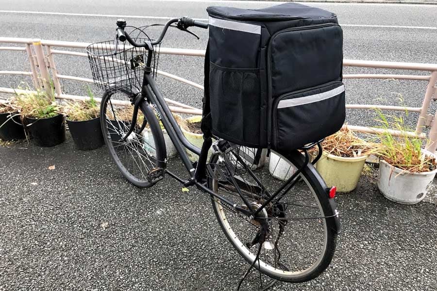 フードデリバリー用の自転車（画像：写真AC）