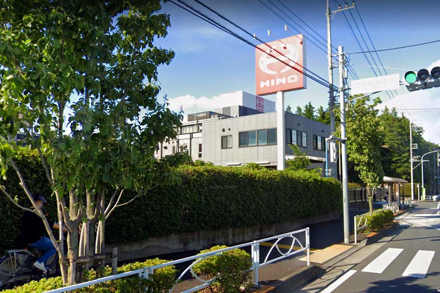 東京都日野市にある日野自動車本社（画像：(C)Google）