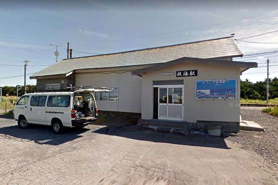 JR北海道・宗谷本線の抜海駅（画像：（C）Google）