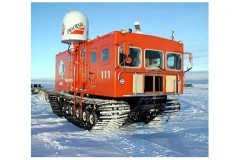 南極を縦横無尽に走る雪上車 作っているのは、なんと地方の「鉄工所」だった！