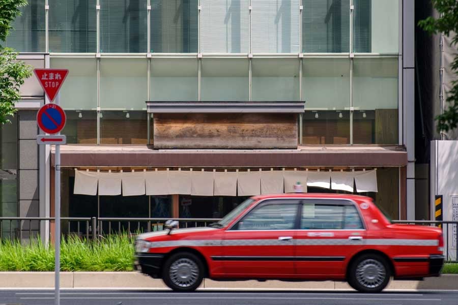 タクシー（画像：写真AC）