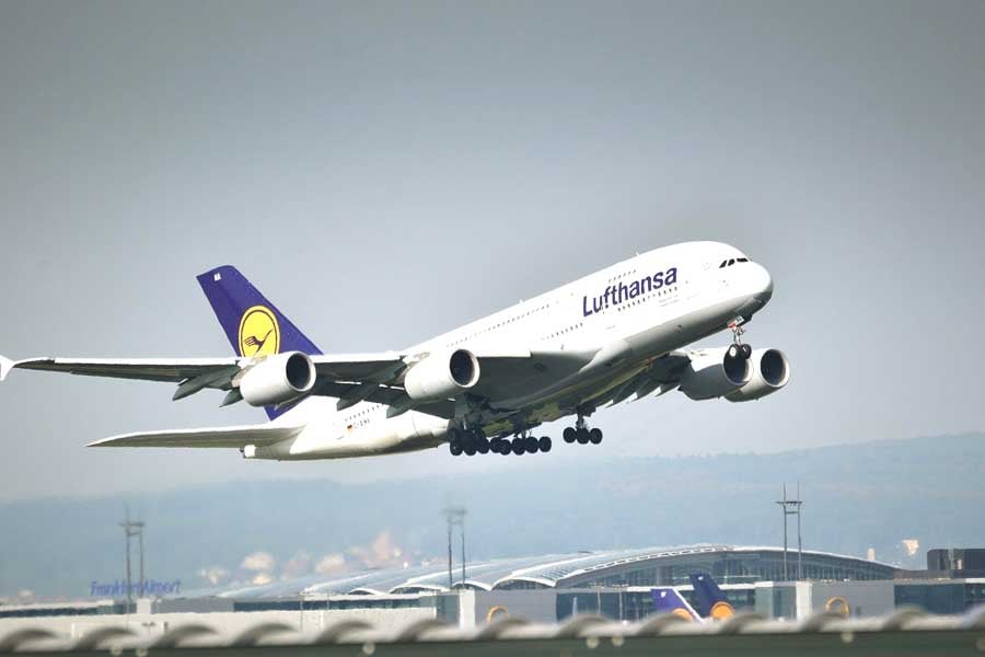 ルフトハンザ航空のA380（画像：pixabay）