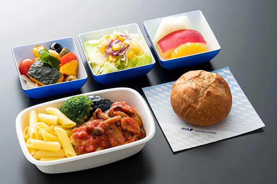 ANAの特別機内食。ヴィーガンの食事（画像：ANA）