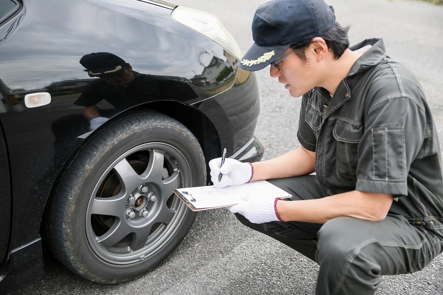 乗用車のタイヤのイメージ（画像：写真AC）