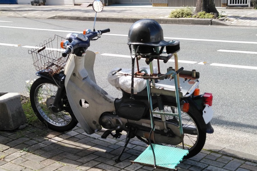 原付バイクを指す「カブ」、元は「ホンダ・スーパーカブ」から始まった（画像：写真AC）