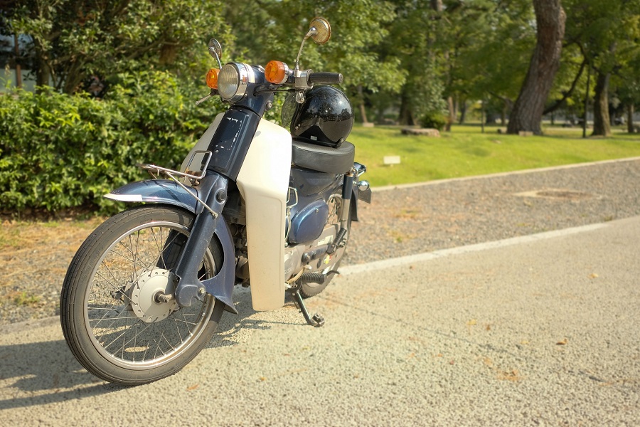 原付バイクを指す「カブ」、元は「ホンダ・スーパーカブ」から始まった（画像：写真AC）
