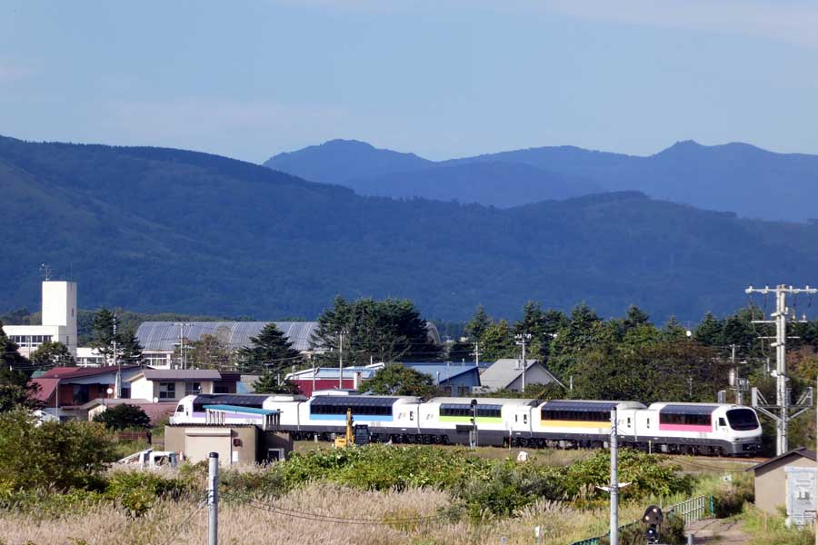 函館本線長万部～小樽間は、国鉄時代から「山線」という通称で親しまれている（画像：岸田法眼）