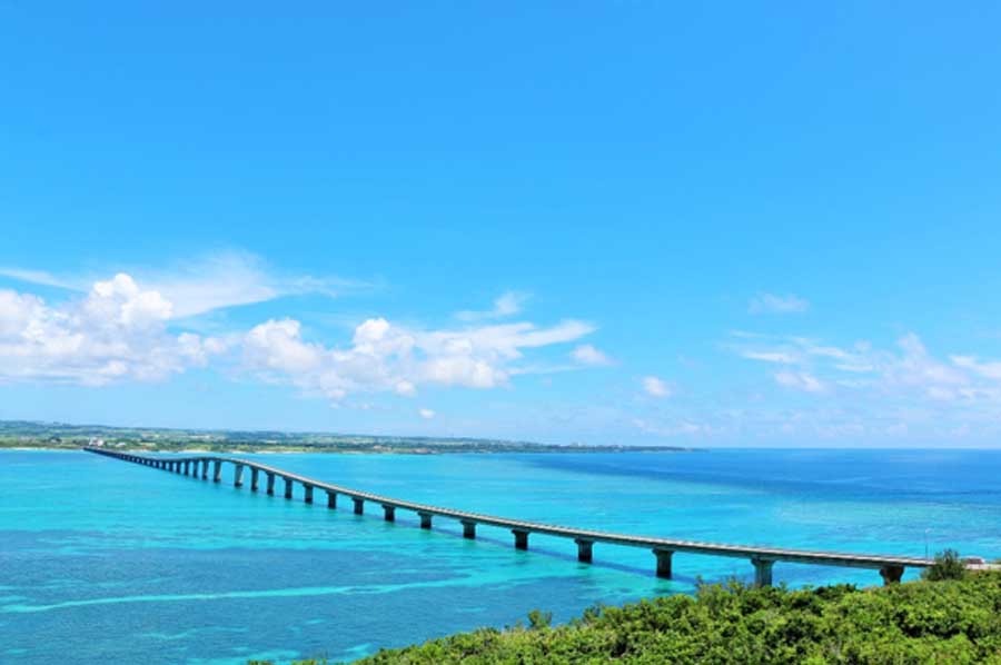 一生に一度は行きたい離島（画像：阪急交通社）