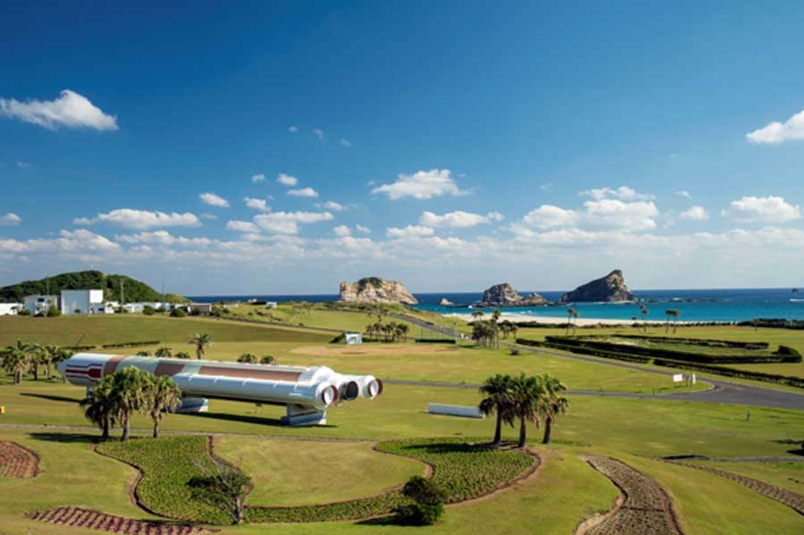 一生に一度は行きたい離島（画像：阪急交通社）