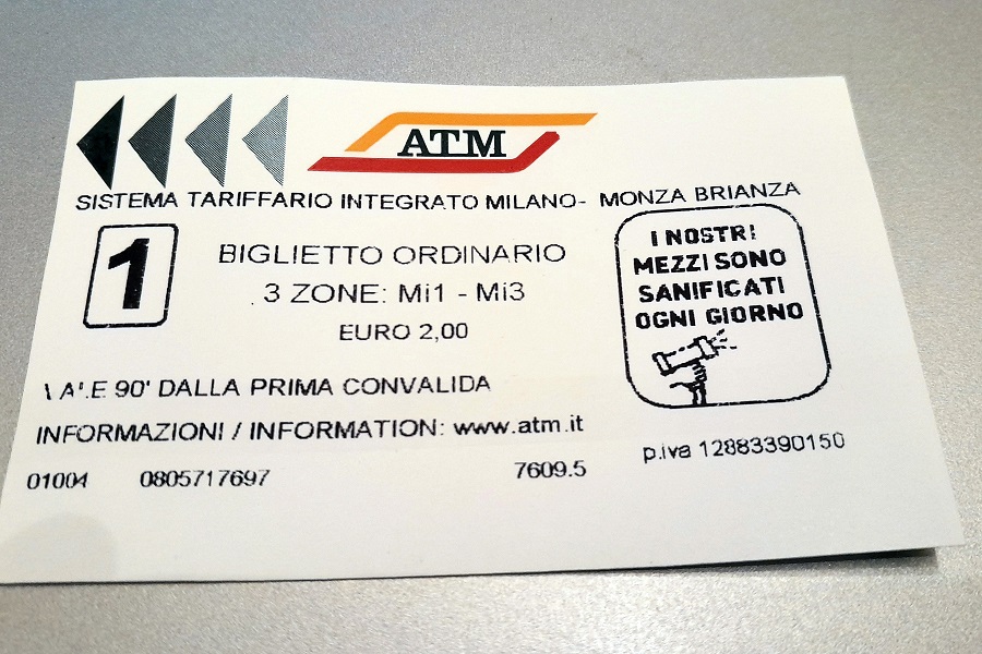 チケット例。都市によってはまだチケット購入の必要がある。写真はイタリア・ミラノ（画像：橋爪智之）