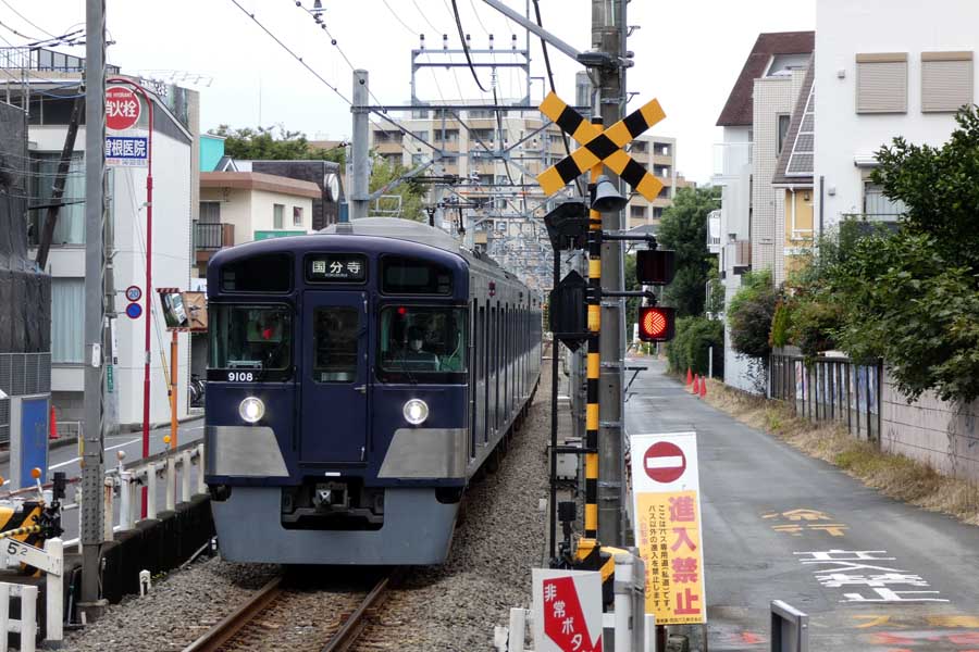 所沢車両工場最後の新製車両となった西武鉄道9000系（画像：岸田法眼）