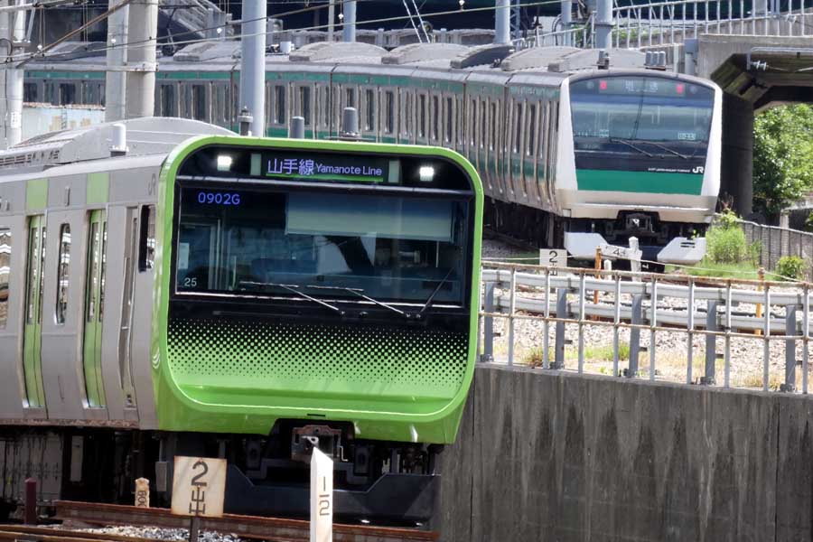 JR東日本首都圏の通勤輸送を支える山手線と埼京線（画像：岸田法眼）