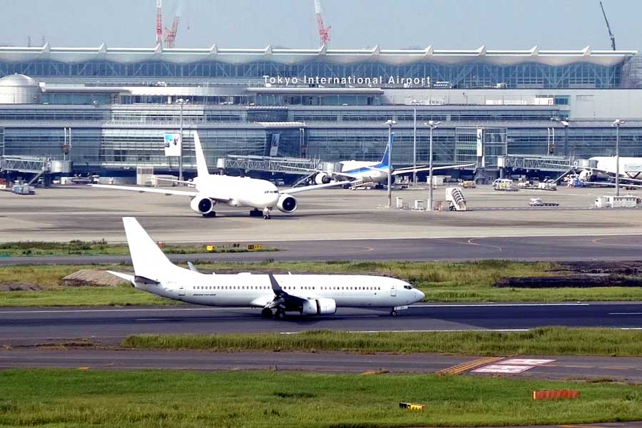 飛行機（画像：写真AC）