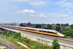 中国に負けた日本の鉄道 同国受注「インドネシア高速鉄道」試運転成功に見る、痛々しいまでの昭和的反応