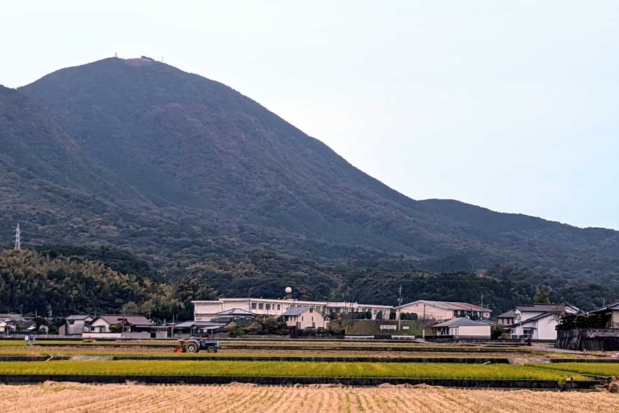 地方都市の田園風景（画像：写真AC）