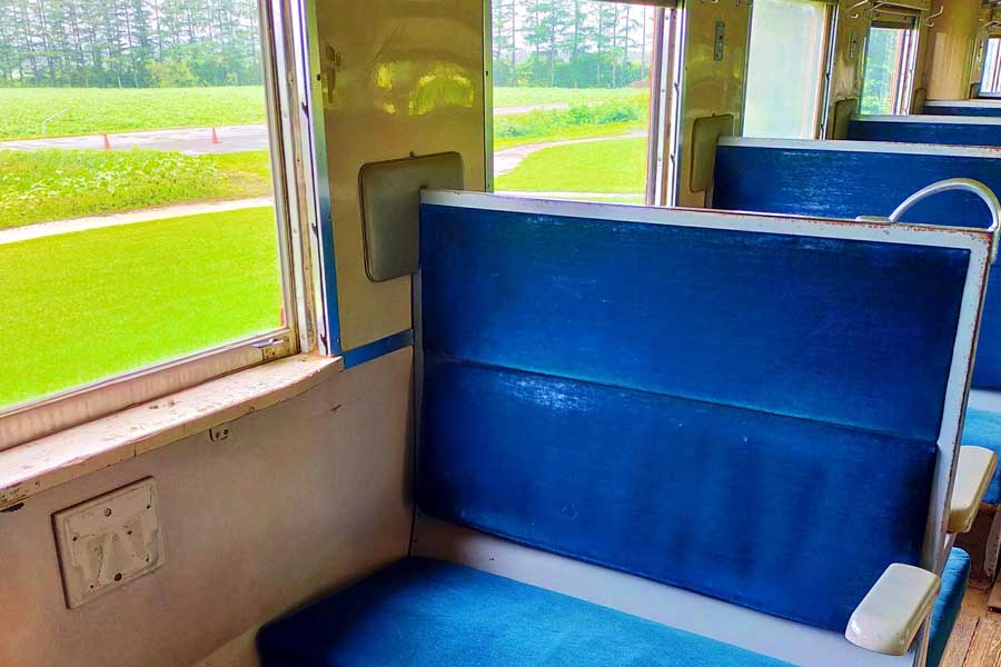 旅情ある鉄道紀行のイメージ（画像：写真AC）