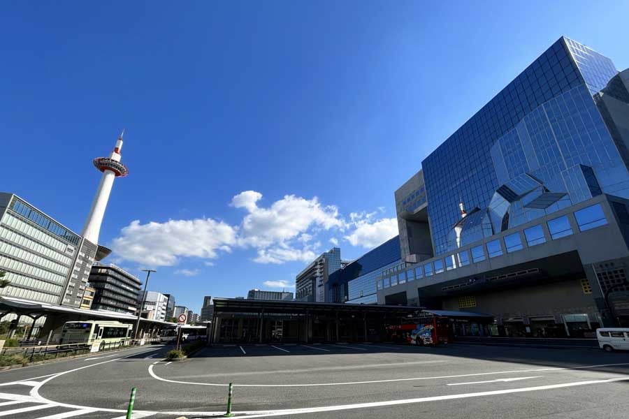 京都駅(画像:写真AC)