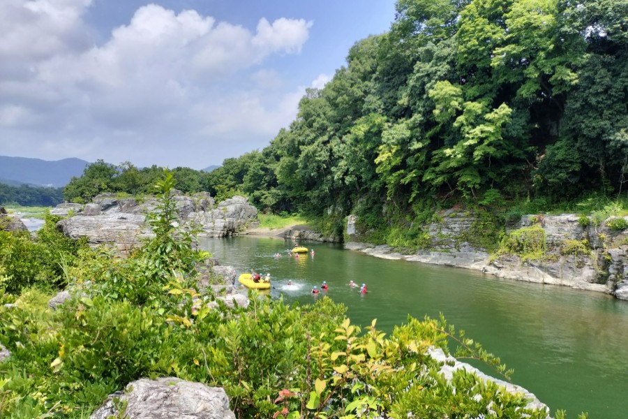長瀞の渓流下り（画像：写真AC）