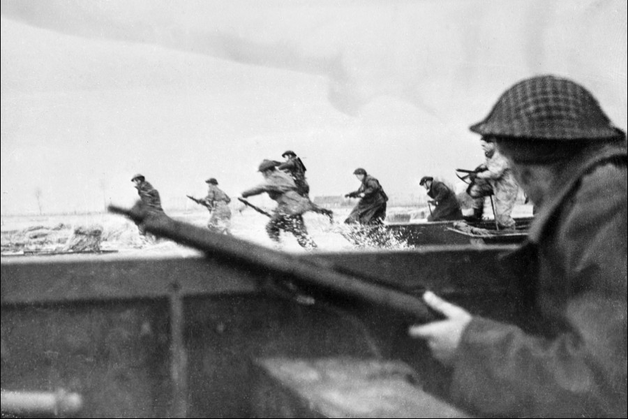 ノルマンディー上陸作戦開始日。1944年6月6日撮影(画像:AFP=時事)