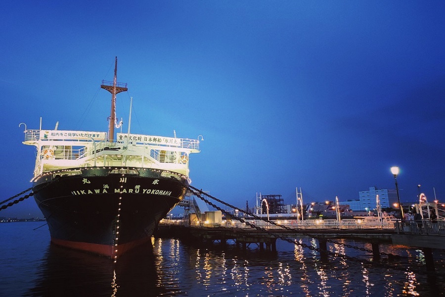 横浜市の山下公園に係留されている氷川丸（画像：写真AC）